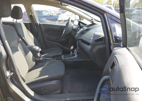 2019 Ford Fiesta Se z USA, uszkodzony, nr VIN 3FADP4BJ4KM159331